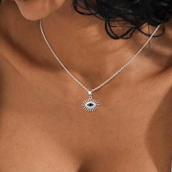 Neiman Marcus Silver Plated CZ Gold Evil Eye Heart Gold Necklace - Picture 1 of 5